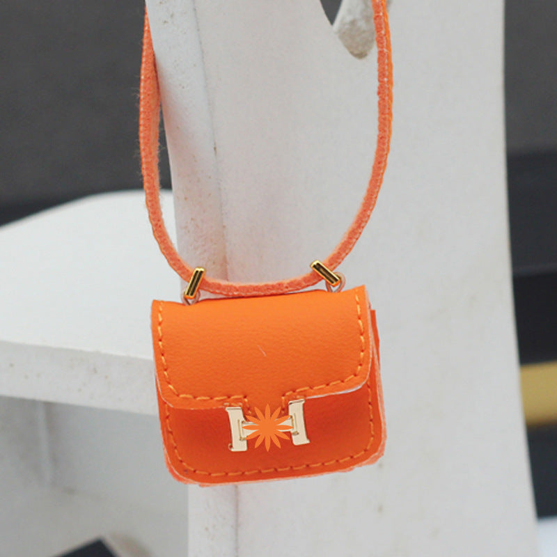 Labubu 17cm Doll Classic Bag